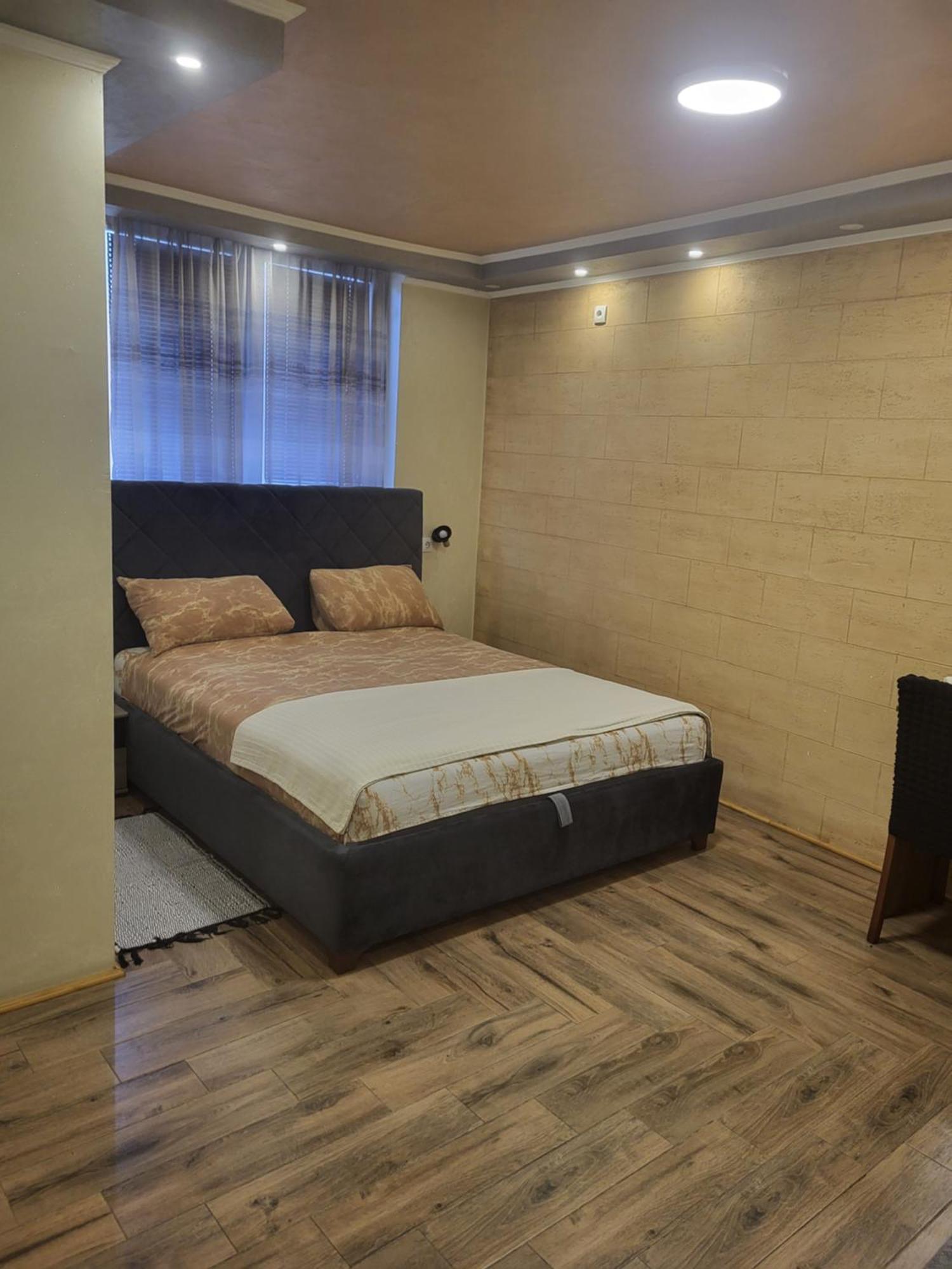 Prenociste Rooms Simke Subotica Exterior foto