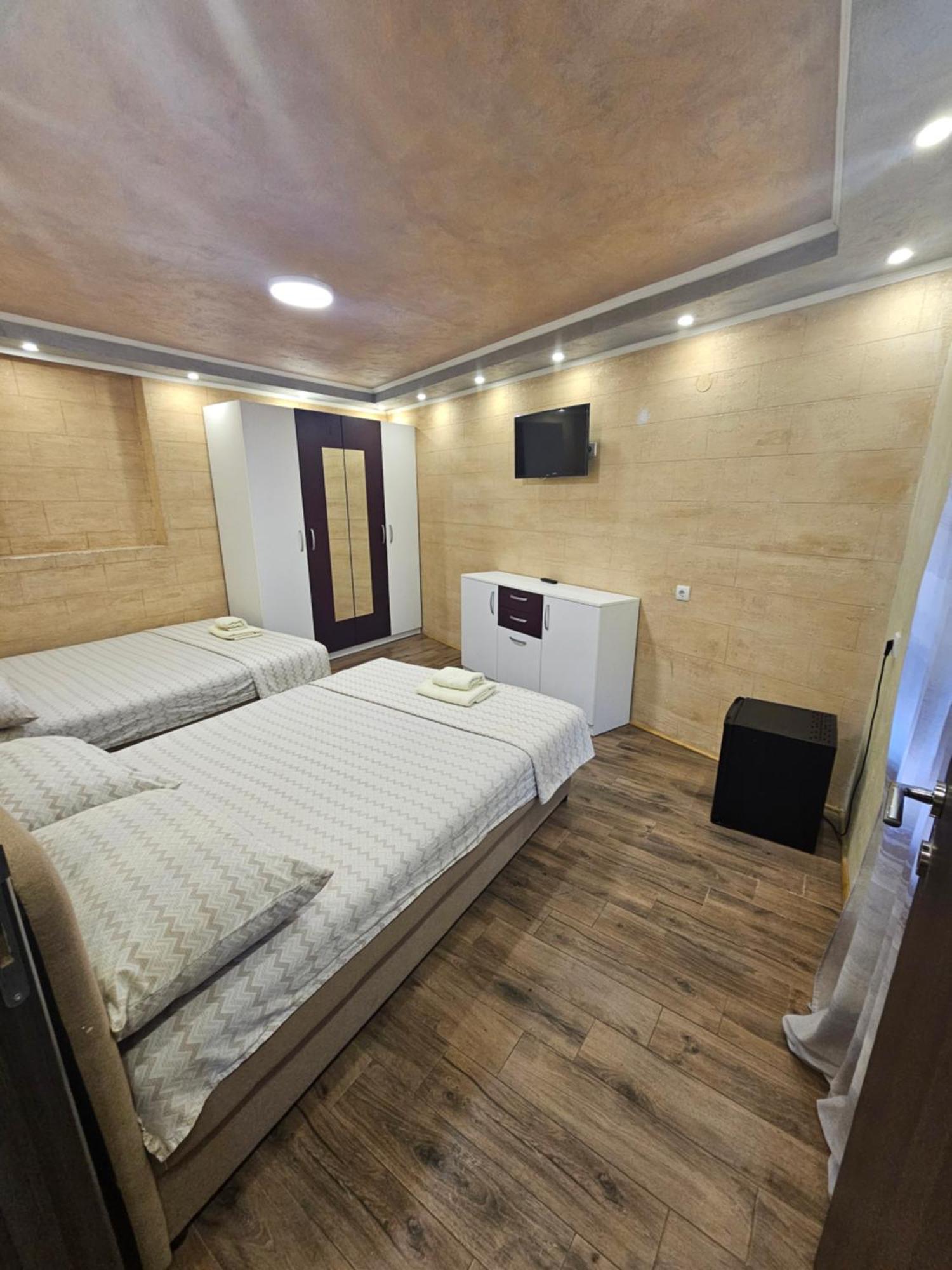 Prenociste Rooms Simke Subotica Exterior foto